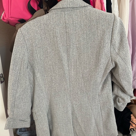 Gray blazer - Picture 4 of 4